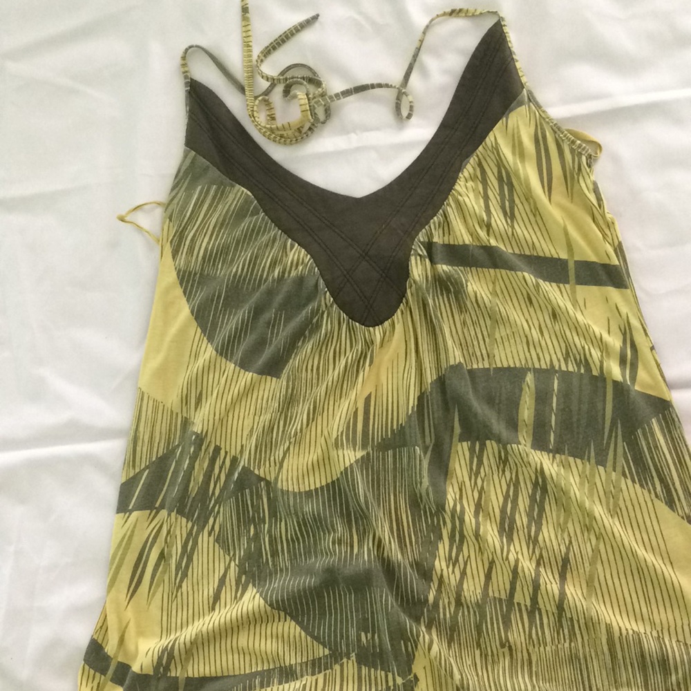 Halter top